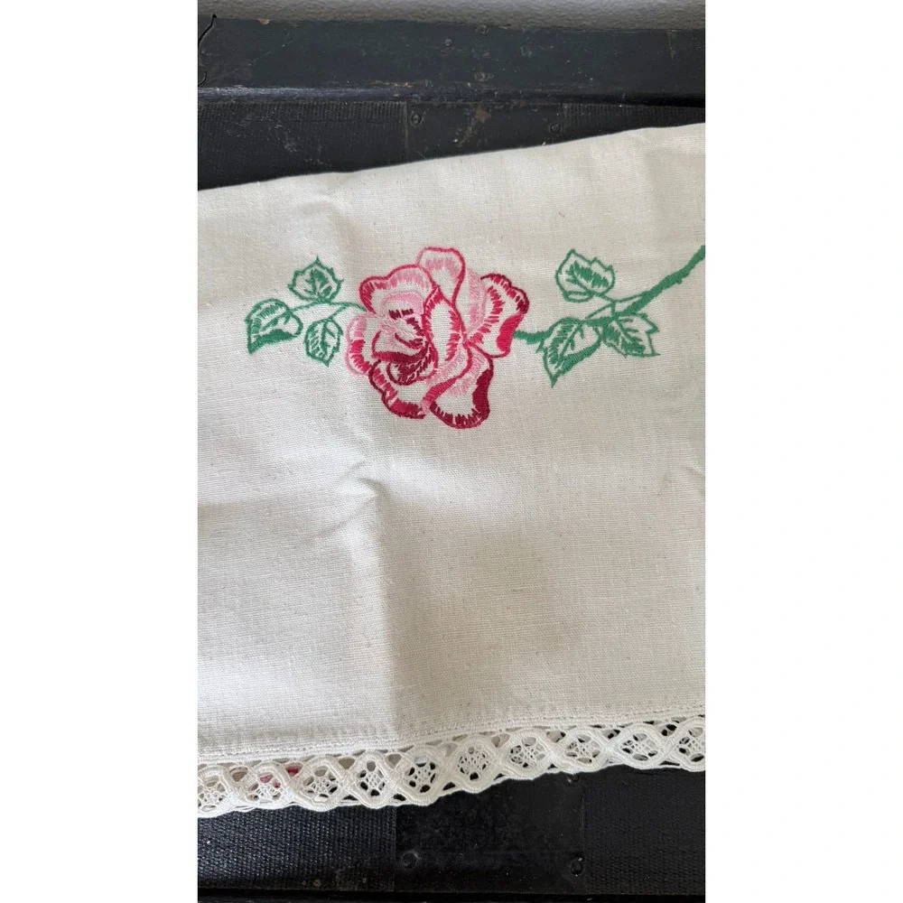 N/A vintage cream